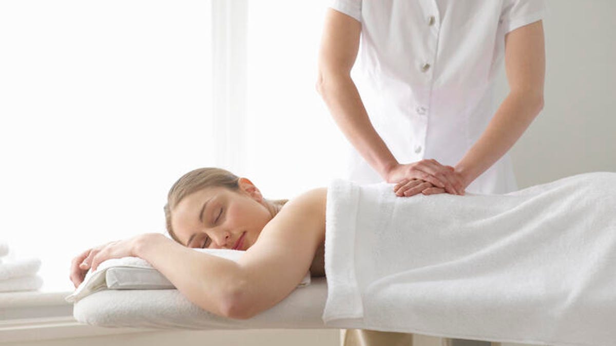 Thinking which local on-demand massage app is good? Learn how to compare features and find the best fit.