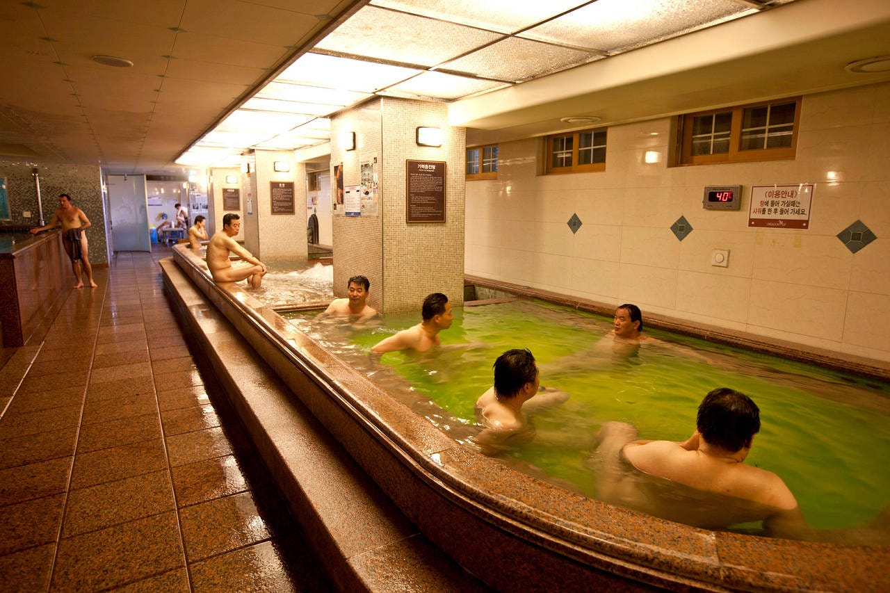 Whats the English Abbreviation for Hanjeung? Simple terms for Korean saunas.